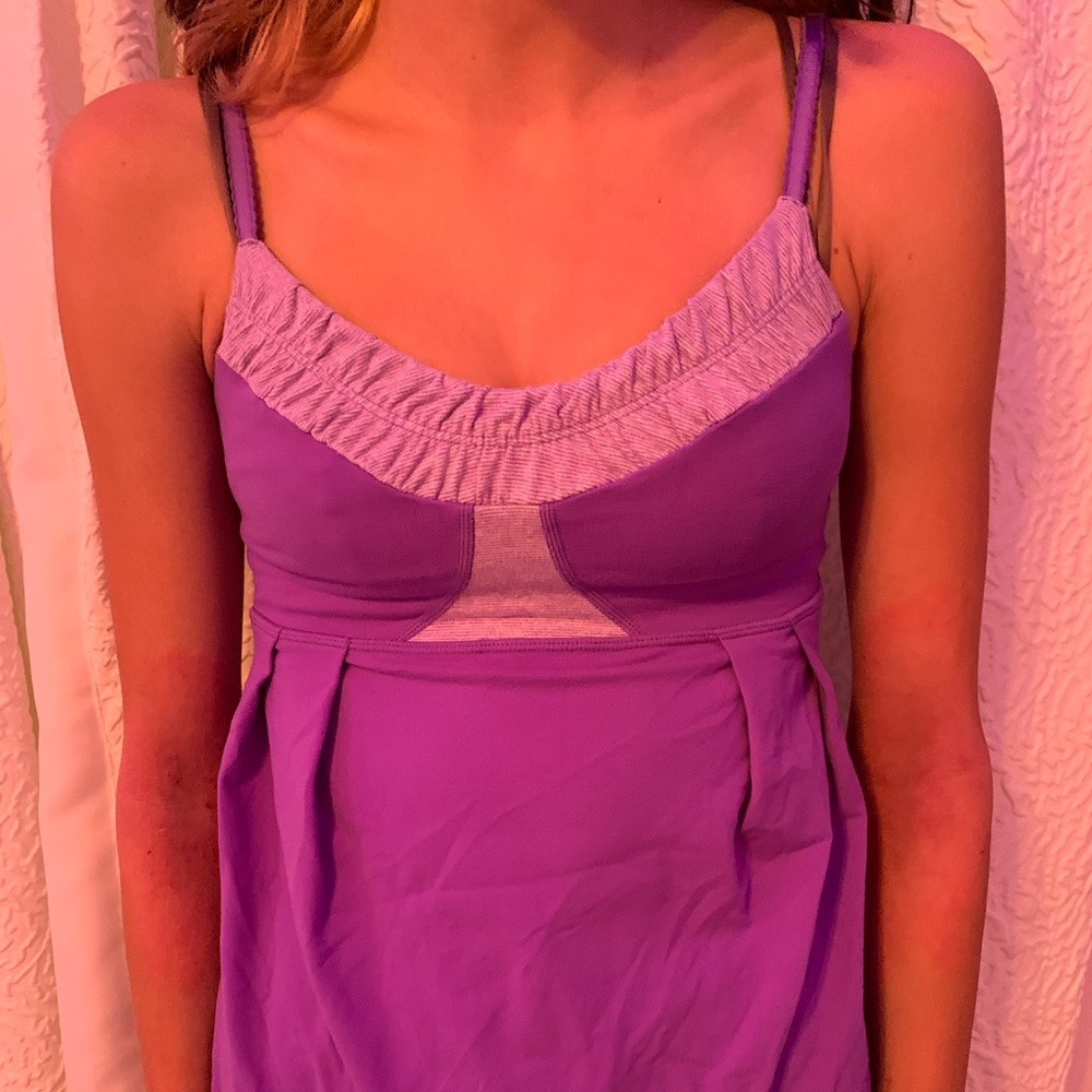 LULULEMON PURPLE WORKOUT TOP